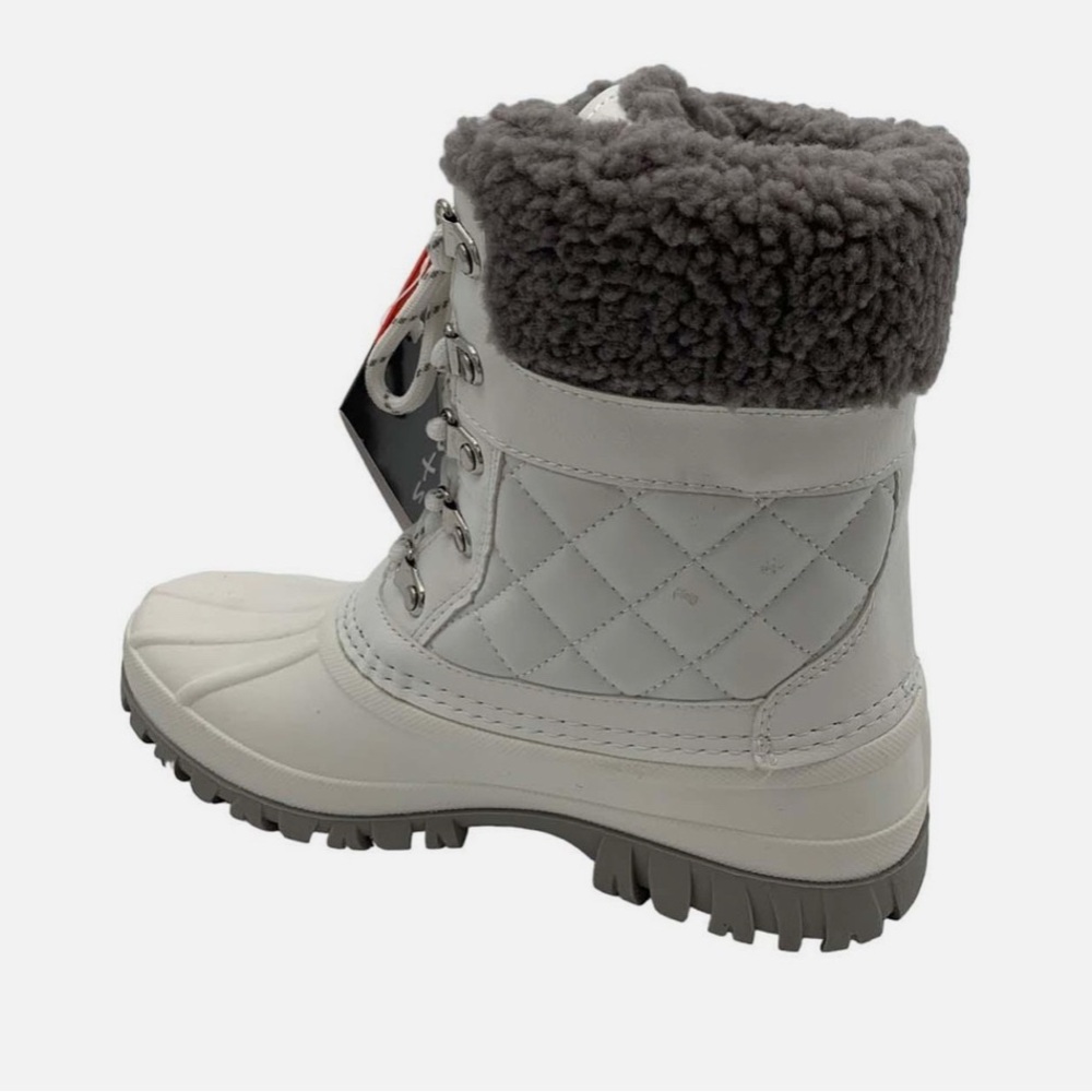Boots Cougar White and Gray Quilted Boots